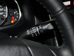 2013款 2.0L 自动 超豪华型