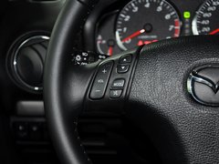 2013款 2.0L 自动 超豪华型