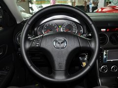 2013款 2.0L 自动 超豪华型