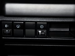 2013款 2.0L 自动 超豪华型