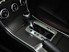 2013款 2.0L 自动 超豪华型