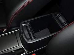 2013款 2.0L 自动 超豪华型