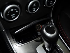 2013款 2.0L 自动 超豪华型