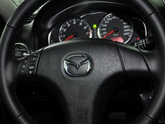 2013款 2.0L 自动 超豪华型
