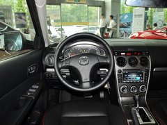 2013款 2.0L 自动 超豪华型