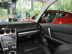 2013款 2.0L 自动 超豪华型