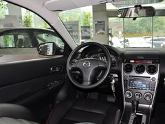 2013款 2.0L 自动 超豪华型
