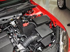 2013款 2.0L 自动 超豪华型
