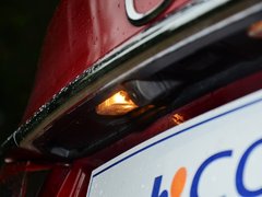 2013款 2.0L 标准型