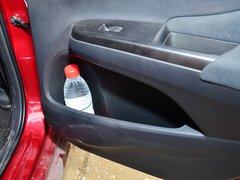 2013款 2.0L 标准型