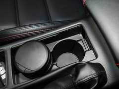 2013款 2.0L 标准型