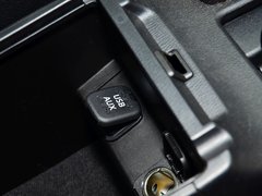 2013款 2.0L 标准型