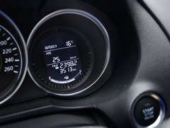 2013款 2.0L 标准型