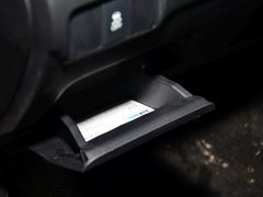 2013款 2.0L 标准型