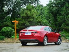 2013款 2.0L 标准型