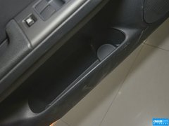 2013款 2.0L 自动 超豪华型