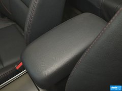 2013款 2.0L 自动 超豪华型