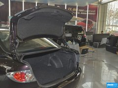 2013款 2.0L 自动 超豪华型