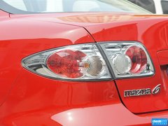 2013款 2.0L 自动 超豪华型