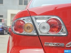 2013款 2.0L 自动 超豪华型
