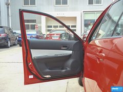 2013款 2.0L 自动 超豪华型