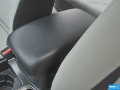 2013款 2.0L 自动 超豪华型