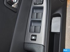 2013款 2.0L 自动 超豪华型