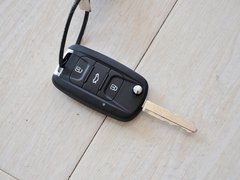 2013款 S 1.5L 手动 豪华型