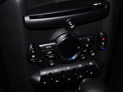 2013款 1.6L AT ONE 限量第二款