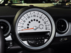 2013款 1.6L AT ONE 限量第二款