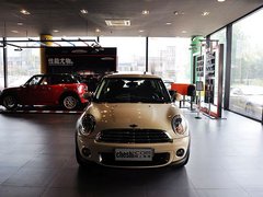 2013款 1.6L AT ONE 限量第一款