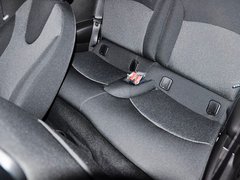 2013款 1.6L AT ONE 限量第一款