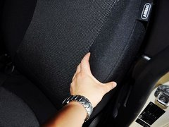 2013款 1.6L AT ONE 限量第一款