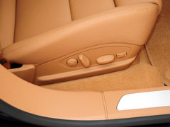 2014款 4.8T DCT Executive