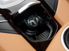 2014款 4.8T DCT Executive
