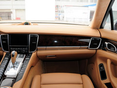 2014款 4.8T DCT Executive