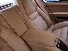 2014款 4.8T DCT Executive