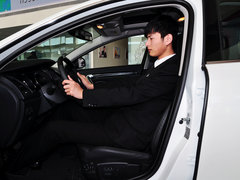 2013款 2.5L 自动 Nappa旗舰版