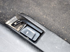 2013款 1.6L 手动 精英版