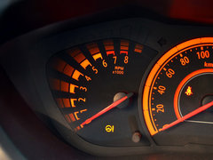 2013款 1.6L 手动 精英版