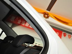 2013款 三厢 1.6L 自动 风尚影音版