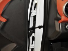 2013款 三厢 1.6L 自动 风尚影音版