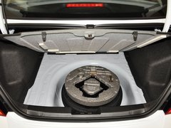 2013款 三厢 1.6L 自动 风尚影音版