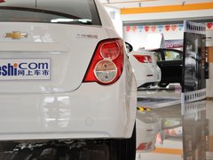 2013款 三厢 1.6L 自动 风尚影音版