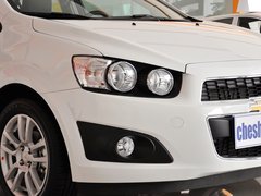 2013款 三厢 1.6L 自动 风尚影音版