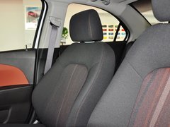 2013款 三厢 1.6L 自动 风尚影音版