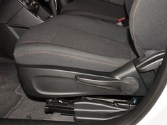 2013款 三厢 1.6L 自动 风尚影音版