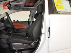 2013款 三厢 1.6L 自动 风尚影音版