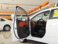 2013款 三厢 1.6L 自动 风尚影音版