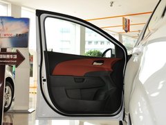 2013款 三厢 1.6L 自动 风尚影音版